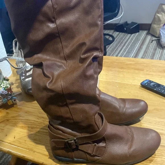 Brown long boots. Brand Route 66 - Picture 3 of 3